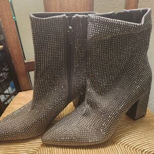 💖💖💖Guess Women's Rhinestone Ankle Boots Silver_Grey 💖💖💖